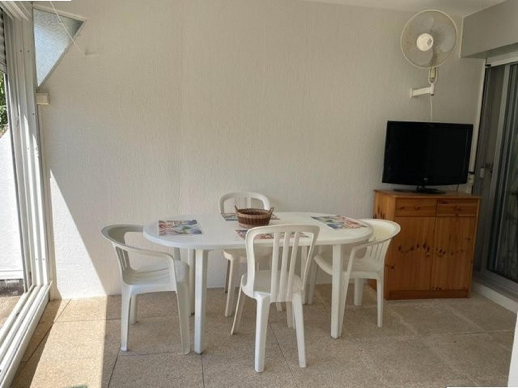 Vittoria Immobilier 7 -Reglement Sur Place - Cheques Vacances Acceptes Ла Гранде-Моте Стая снимка